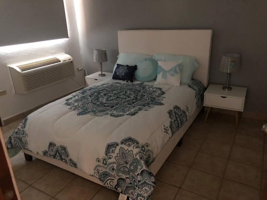 Haudimar Ph Beachfront Apt 4Br/3Bath Isabela Esterno foto