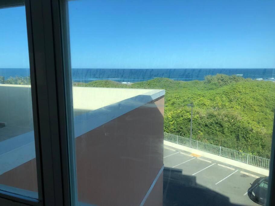 Haudimar Ph Beachfront Apt 4Br/3Bath Isabela Esterno foto