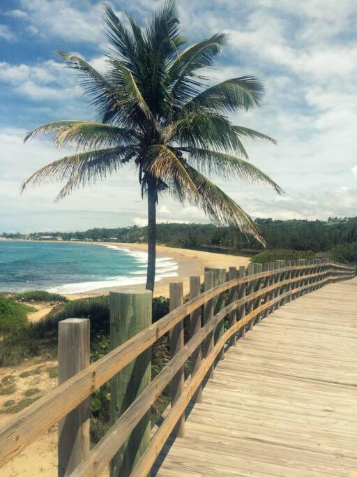 Haudimar Ph Beachfront Apt 4Br/3Bath Isabela Esterno foto